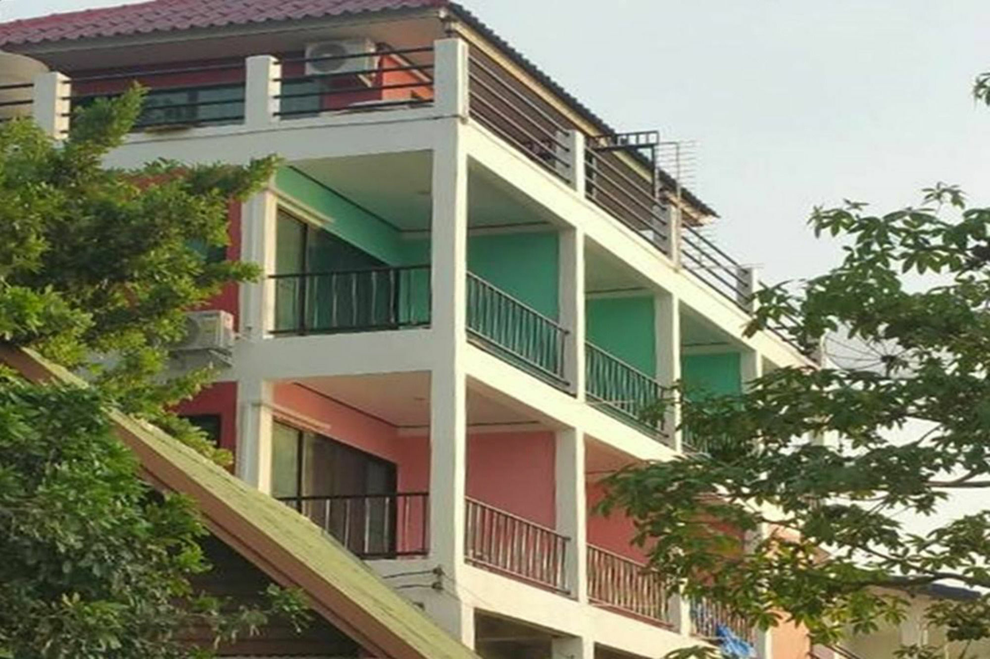 Ocean View Resort - Koh Sichang Exteriér fotografie